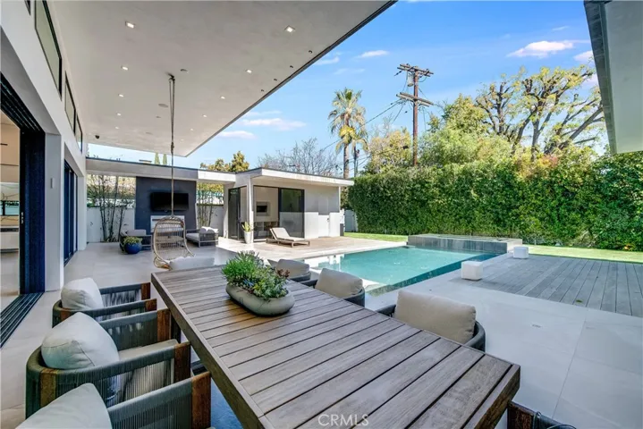 5510 Ethel, Sherman Oaks, California 91401