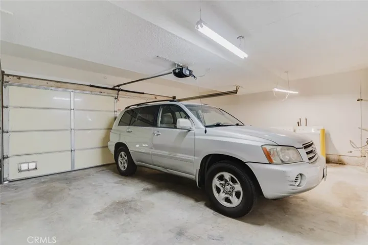 1677 Crystal Canyon Drive, Azusa, California 91702