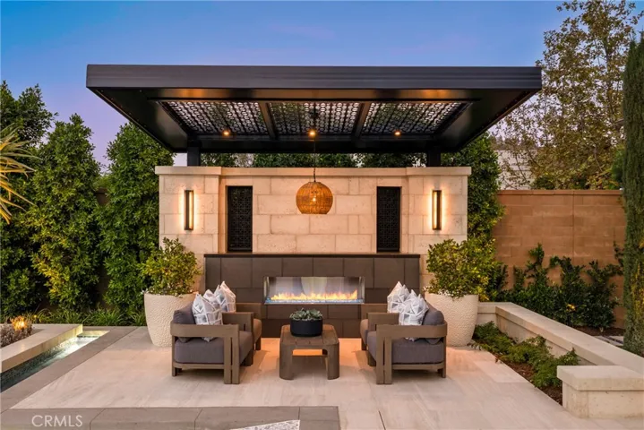 Outdoor Firepit