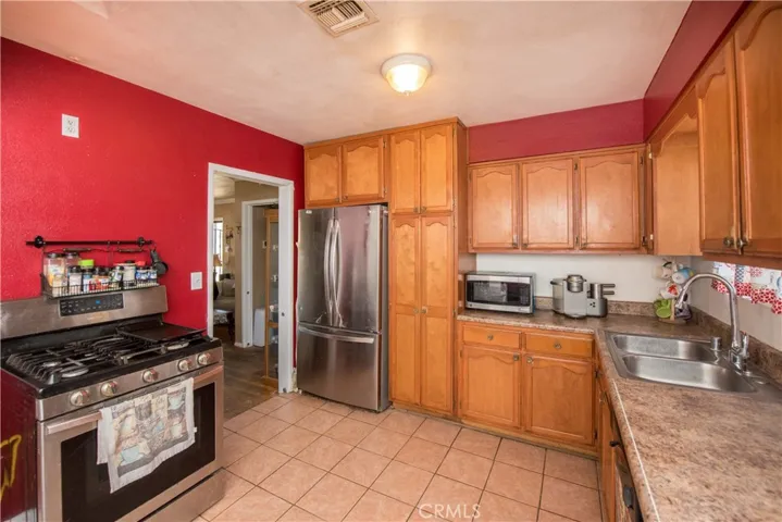 9142 Danbridge Street, Pico Rivera, California 90660
