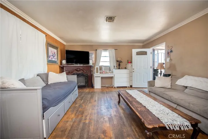 9142 Danbridge Street, Pico Rivera, California 90660