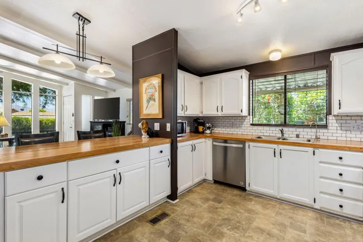 73450 Country Club Dr., spc 40