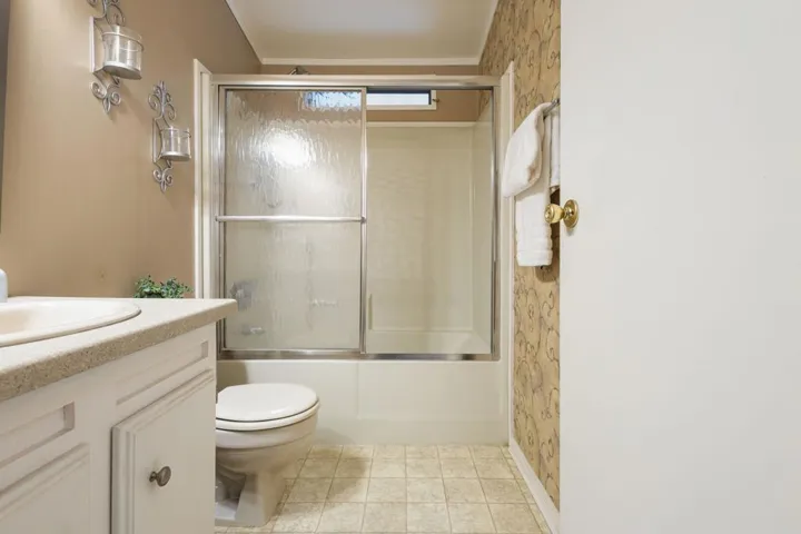 73450 Country Club Dr., spc 40
