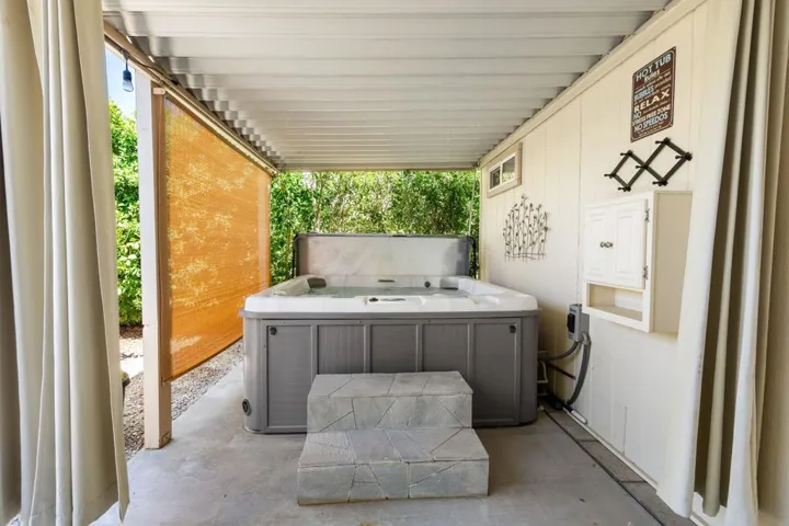 73450 Country Club Dr., spc 40