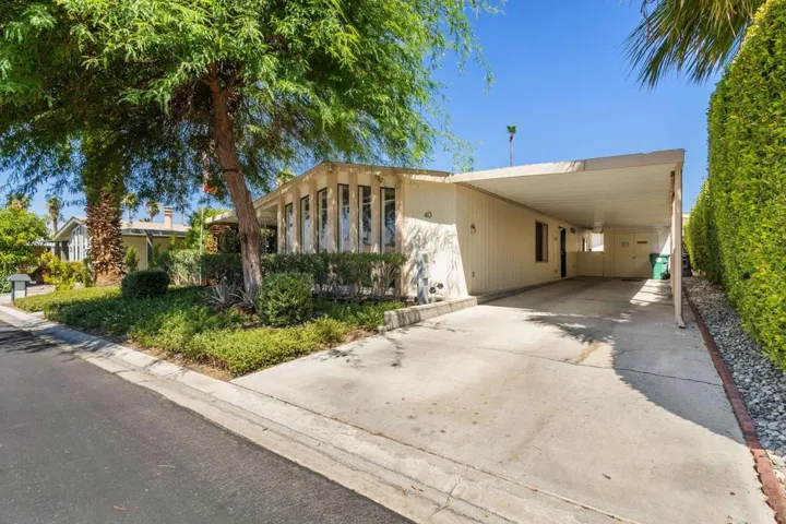 73450 Country Club Dr., spc 40