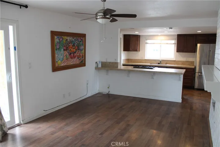 2306 Redlands, Newport Beach, California 92660