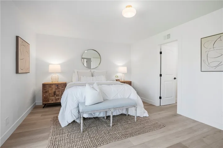 3209 S Diamond, Santa Ana, California 92704