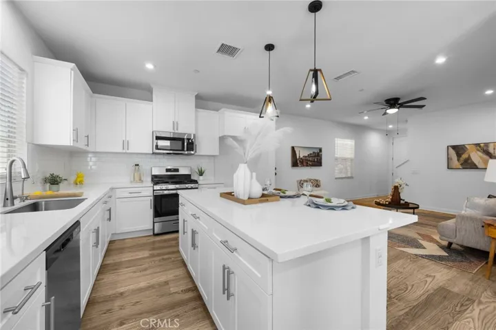 16069 Narni Lane, Fontana, California 92336