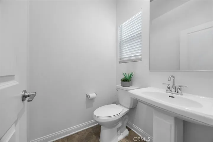 16069 Narni Lane, Fontana, California 92336