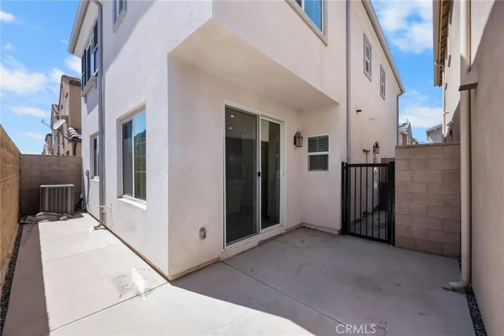 16069 Narni Lane, Fontana, California 92336