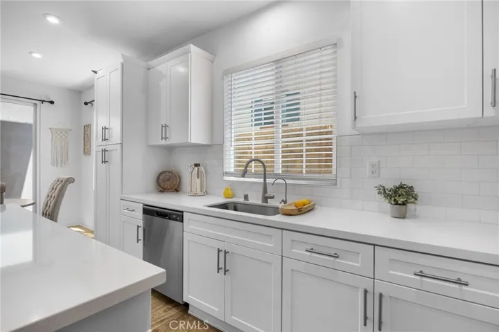 16069 Narni Lane, Fontana, California 92336