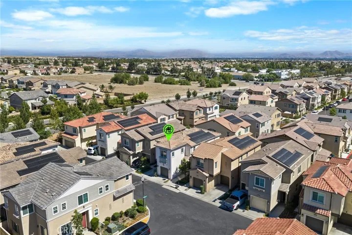 16069 Narni Lane, Fontana, California 92336