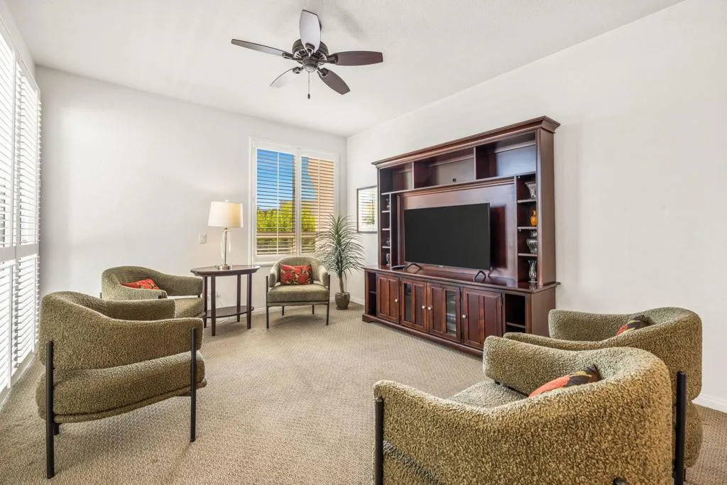 401 S El Cielo Road 228, Palm Springs, California 92262 — photo 4
