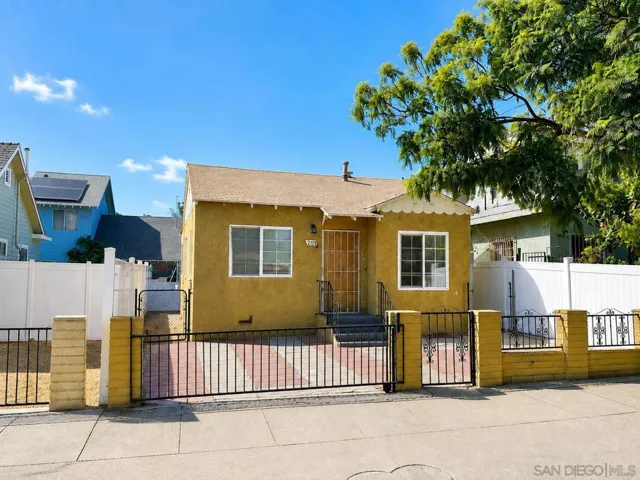 https://zimg.paragon.ice.com/ParagonImages/Property/PA/SDMLS/-526261/0/120/90/16e5049d2ee11e7ebeb9e3f1741fe40e/3/4621c83135df2841a86a4b9630c1f62e/-526261-1c5b2adc-63c0-49b6-9a7a-0b27490520d3.JPG
