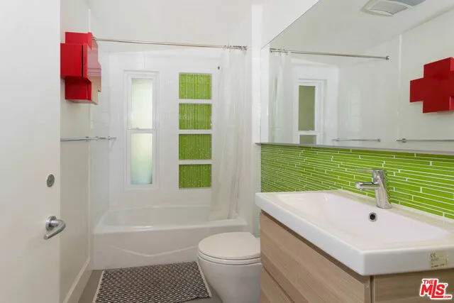 7561 Lolina Lane, Los Angeles, California 90046