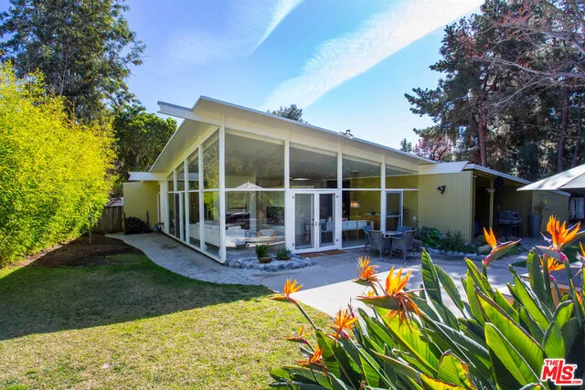 7561 Lolina Lane, Los Angeles, California 90046