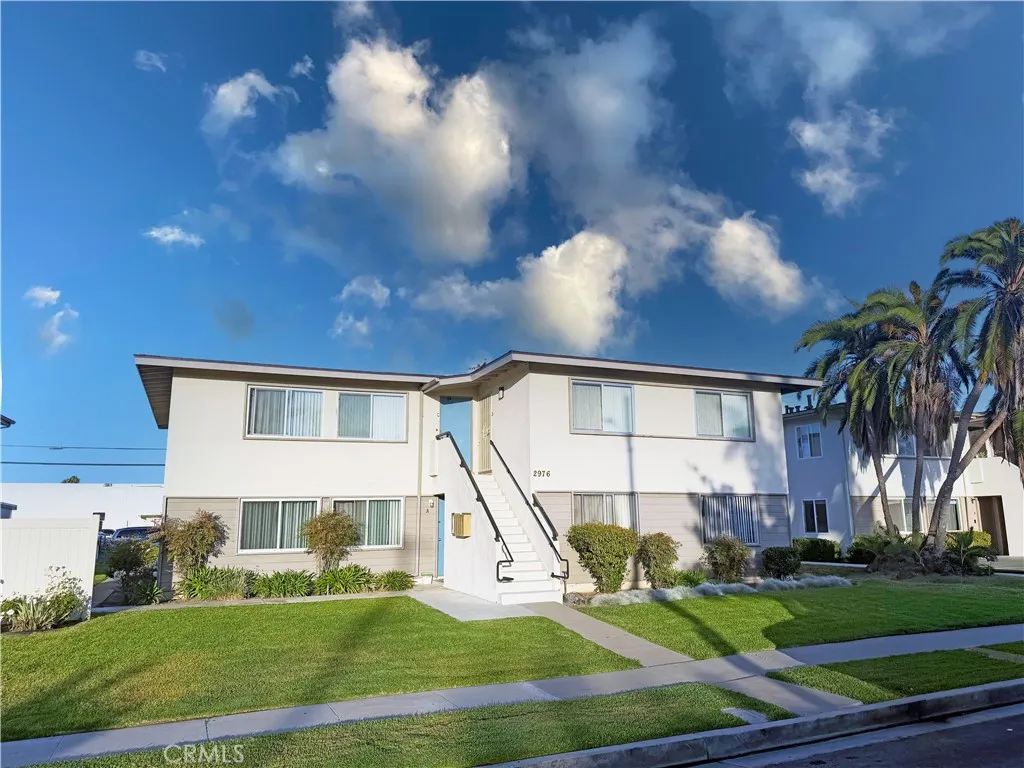 2976 Royal Palm