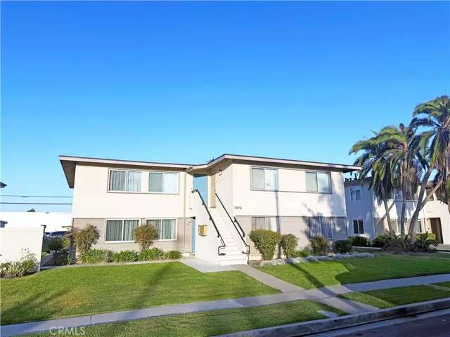 2976 Royal Palm, Costa Mesa, California 92626