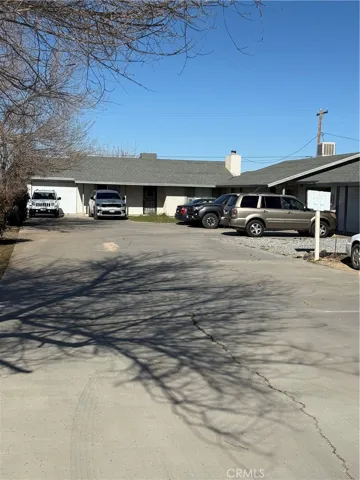 20958 Nisqually Road, Apple Valley, California 92308