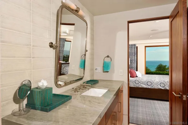 5910 Camino De La Costa, La Jolla, California 92037