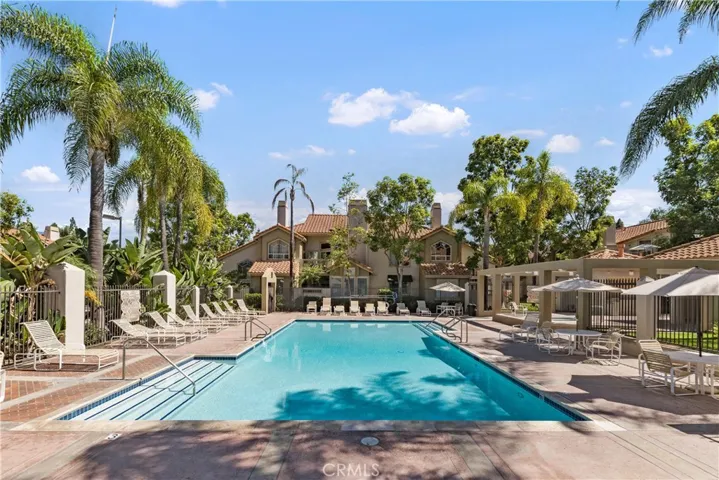17 Glen Cove 2, Laguna Niguel, California 92677