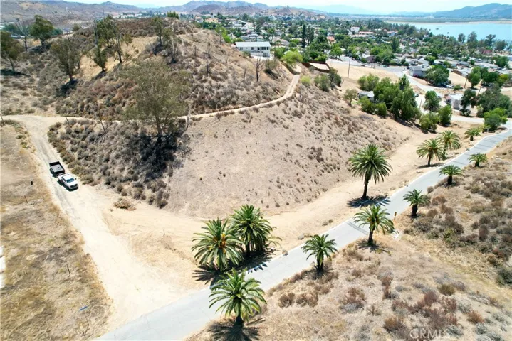 1 Palm Drive, Lake Elsinore, California 92530