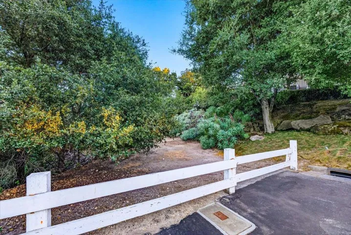 2005 Hecker Pass Hwy, Gilroy, California 95020