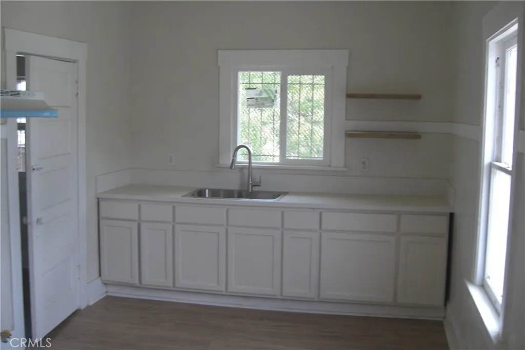 3846 S Gramercy Place, Los Angeles, California 90062 — photo 4