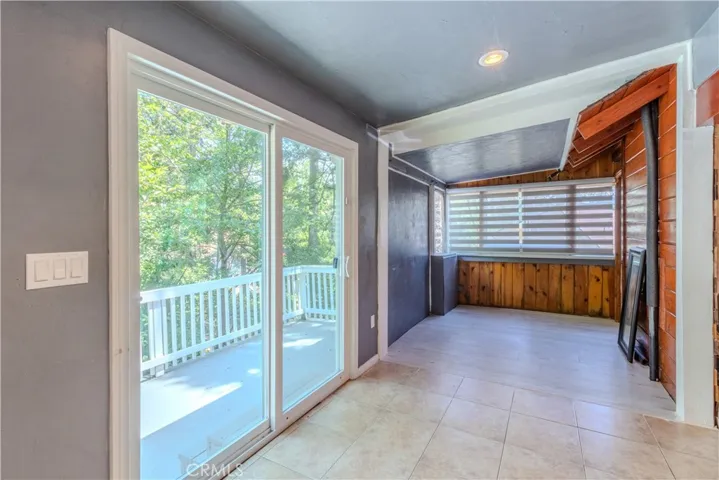 23716 Shady, Crestline, California 92325