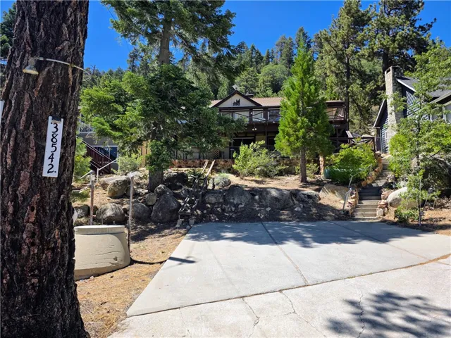38542 N Shore, Fawnskin, California 92333