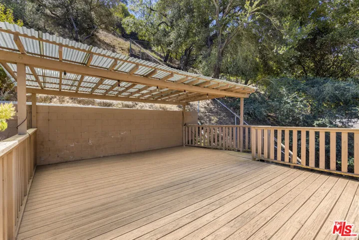 8824 Wonderland Avenue, Los Angeles, California 90046