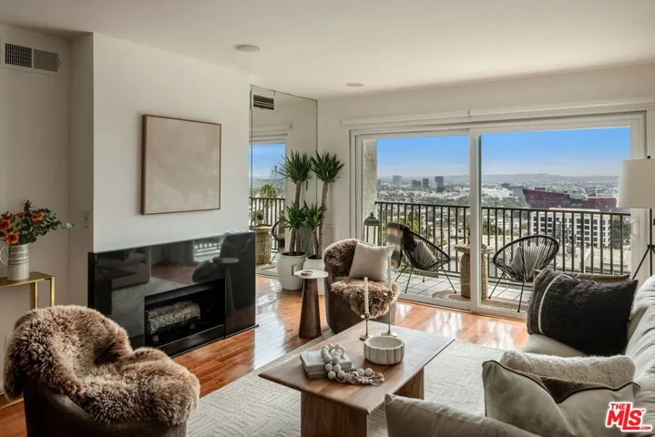 1230 Horn Avenue 728, West Hollywood, California 90069