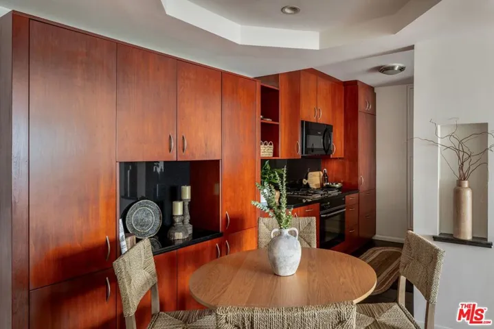 1230 Horn Avenue 728, West Hollywood, California 90069