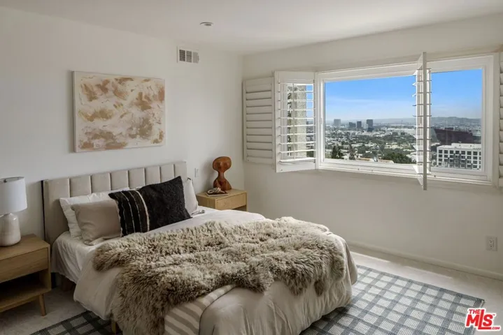 1230 Horn Avenue 728, West Hollywood, California 90069