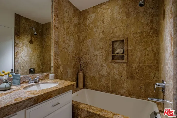 1230 Horn Avenue 728, West Hollywood, California 90069