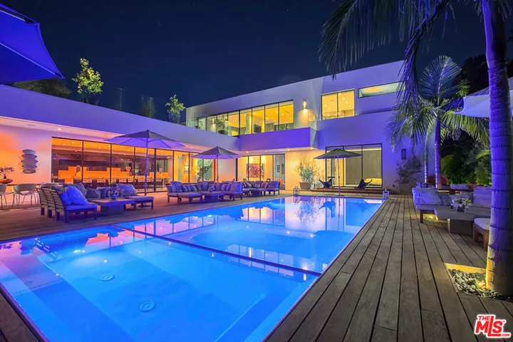 9570 Sunset Boulevard, Beverly Hills, California 90210