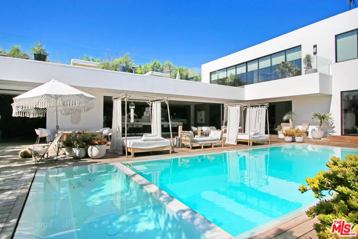 9570 Sunset Boulevard, Beverly Hills, California 90210
