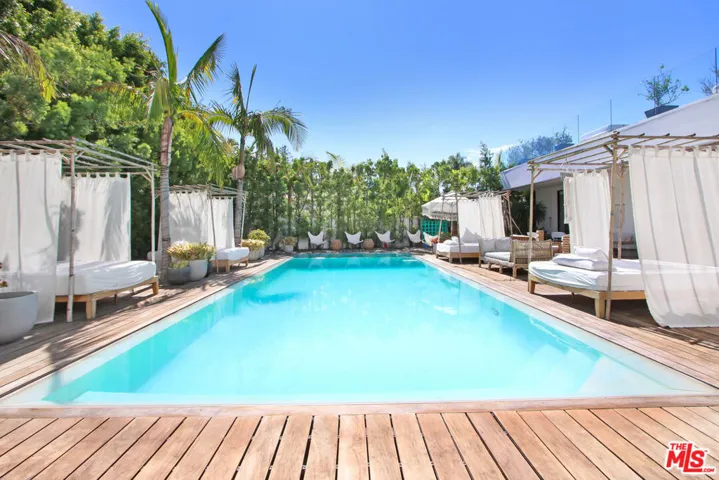 9570 Sunset Boulevard, Beverly Hills, California 90210
