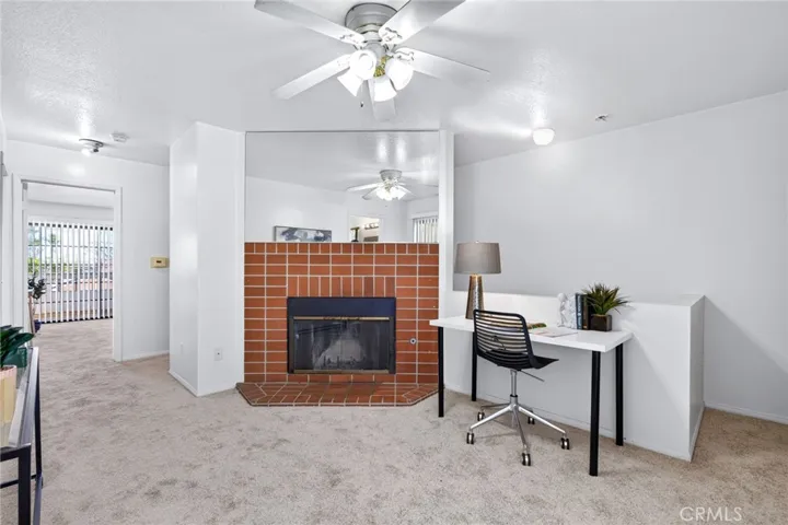 2529 California Avenue, Signal Hill, California 90755