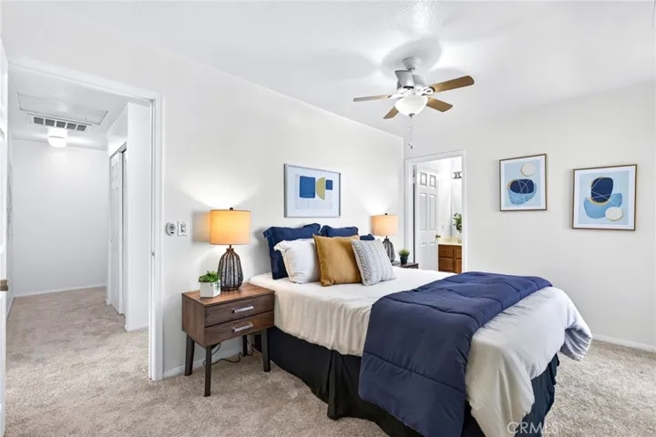 2529 California Avenue, Signal Hill, California 90755