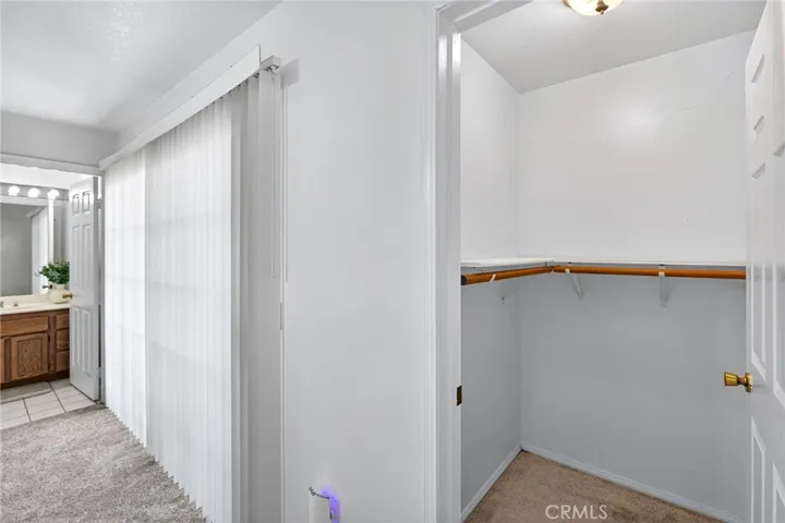 2529 California Avenue, Signal Hill, California 90755