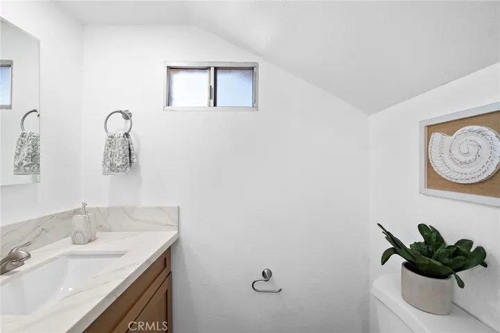 8798 La Casita Avenue, Fountain Valley, California 92708
