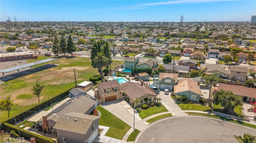 8798 La Casita Avenue, Fountain Valley, California 92708
