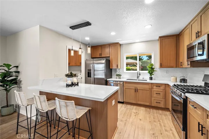 8798 La Casita Avenue, Fountain Valley, California 92708