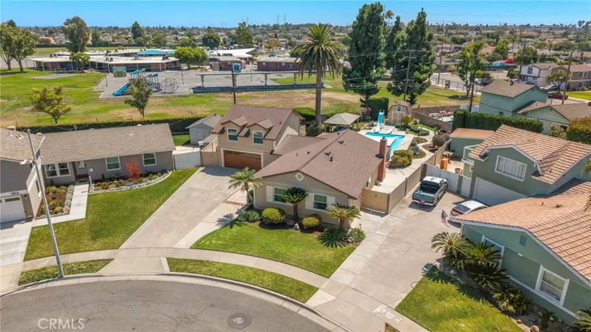 8798 La Casita Avenue, Fountain Valley, California 92708