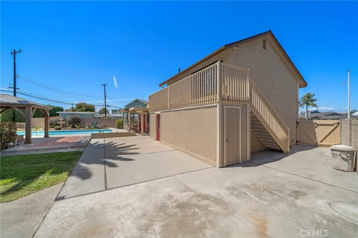 8798 La Casita Avenue, Fountain Valley, California 92708