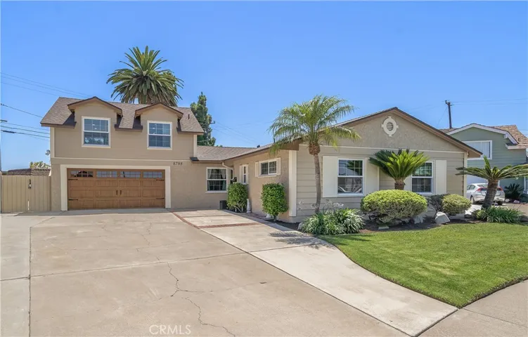 8798 La Casita Avenue, Fountain Valley, California 92708