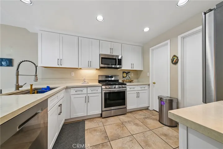 27444 Jasmine, Mission Viejo, California 92692