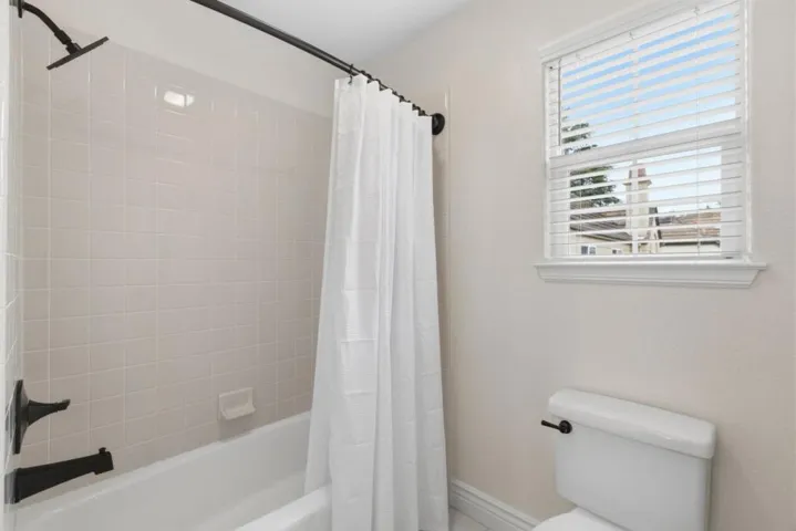 84 Dot Avenue, Campbell, California 95008