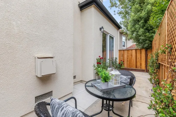 84 Dot Avenue, Campbell, California 95008